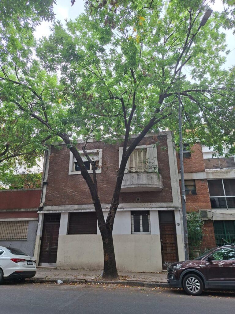 ALQUILER PH 2 ambientes y Medio, con patio y cocina independiente – ALMAGRO