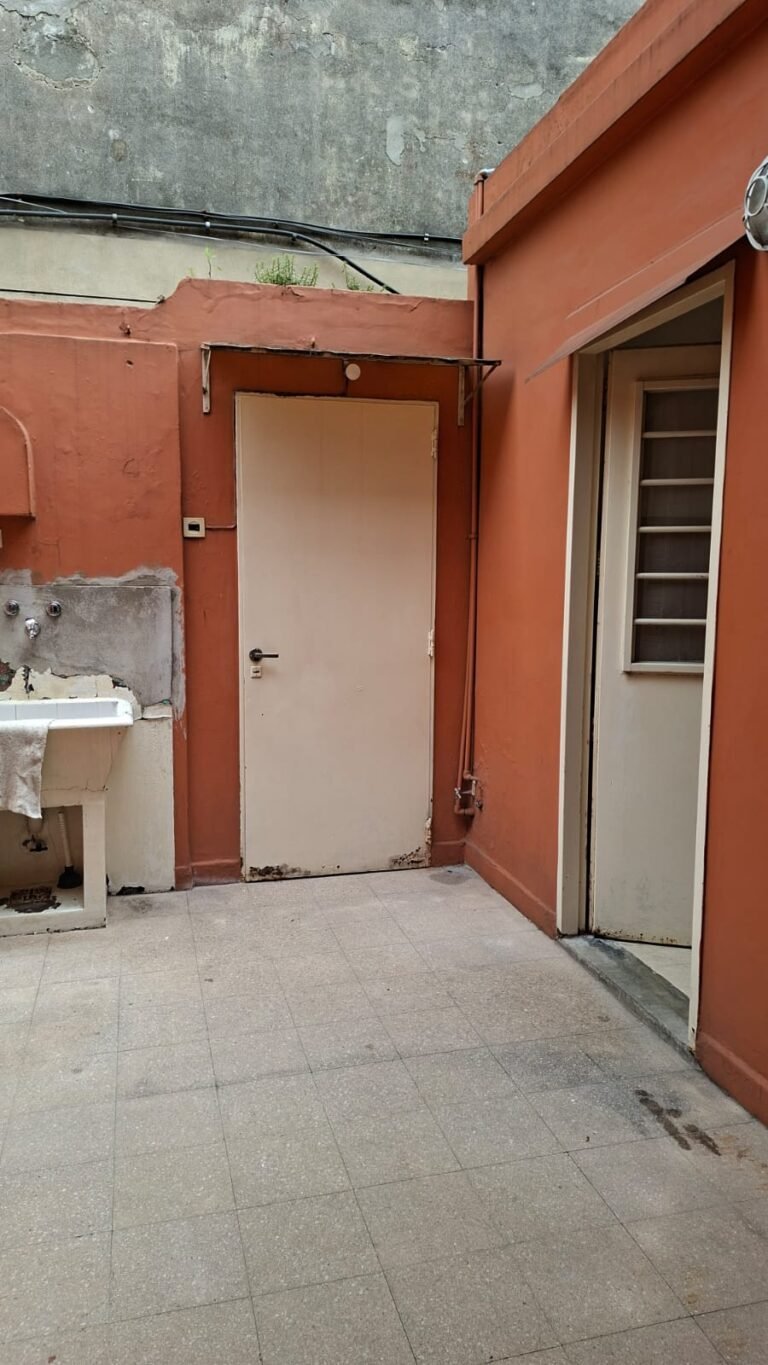 ALQUILER PH 1 ambiente, con patio y cocina independiente – ALMAGRO